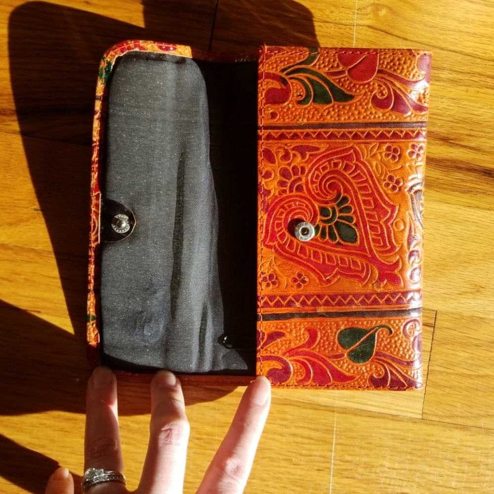 Hand-made Wallet - Picture 5 of 8